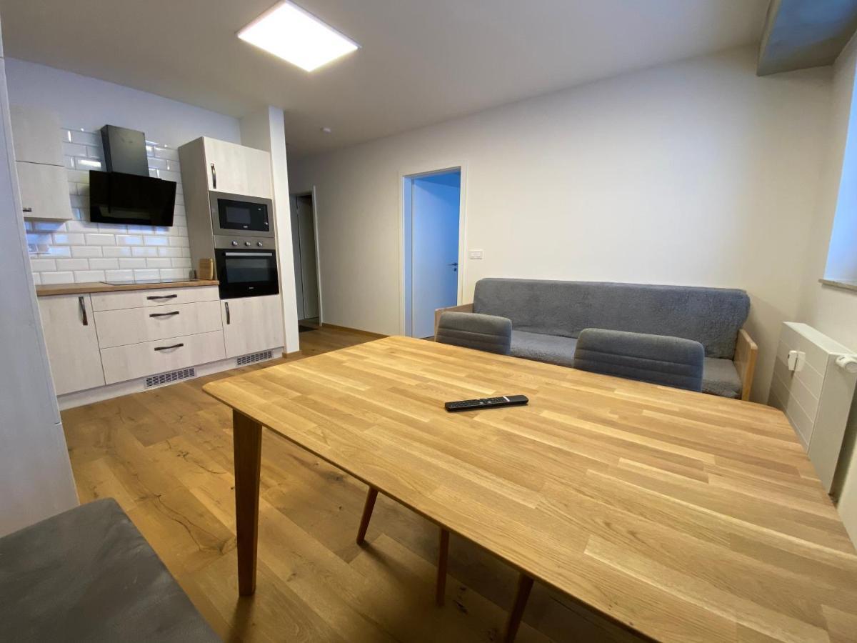 Wellness Apartman Pila Kvilda Ngoại thất bức ảnh
