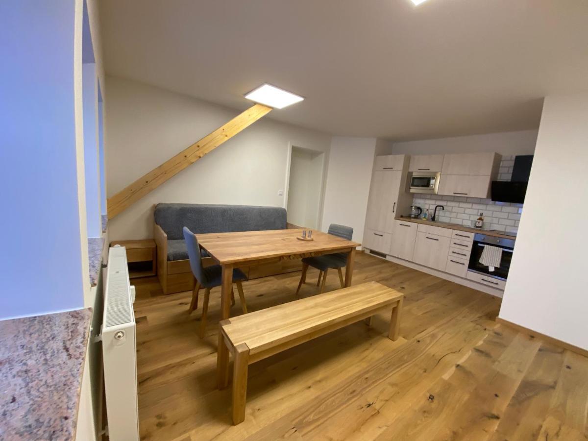 Wellness Apartman Pila Kvilda Ngoại thất bức ảnh