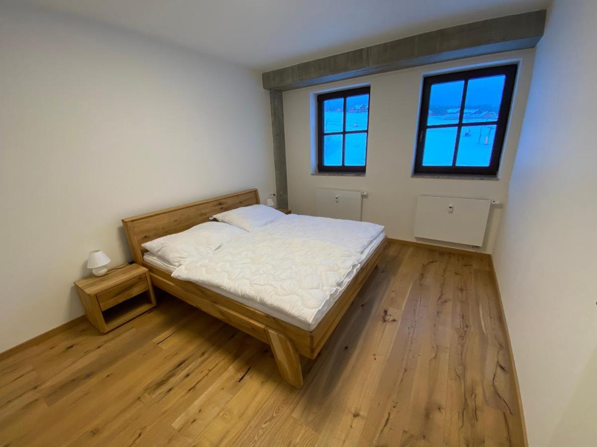 Wellness Apartman Pila Kvilda Ngoại thất bức ảnh