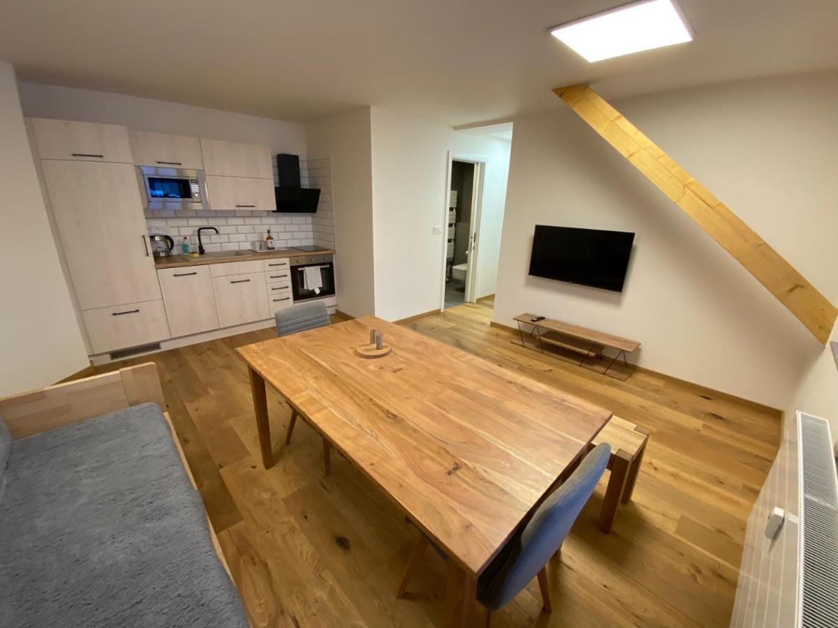 Wellness Apartman Pila Kvilda Ngoại thất bức ảnh